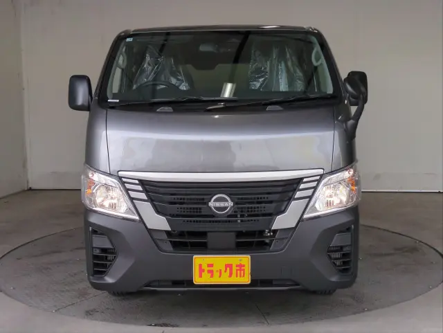 日産 キャラバン 3DF-VN2E26(2WD)の写真31