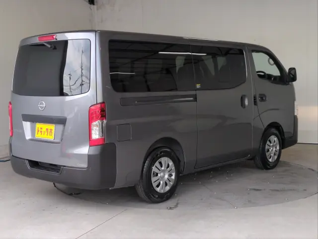 日産 キャラバン 3DF-VN2E26(2WD)の写真34