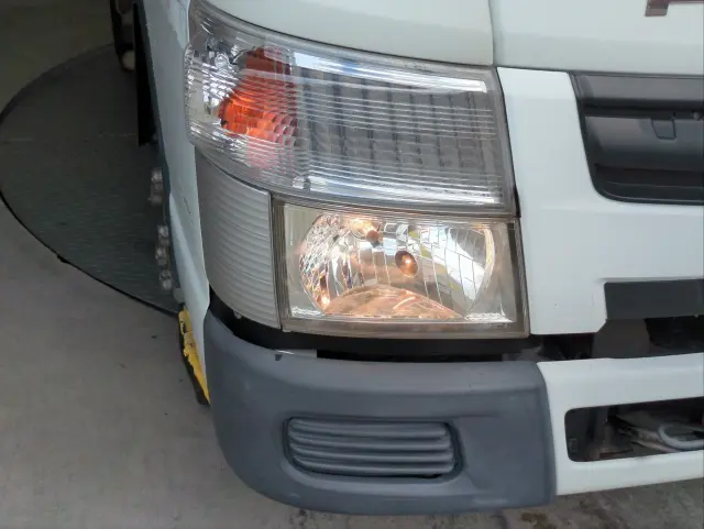 三菱 キャンター TPG-FDA00(4WD)の写真13