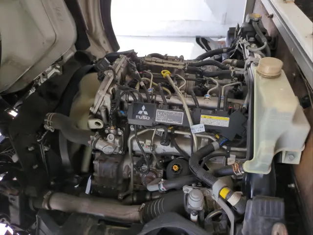 三菱 キャンター TPG-FDA00(4WD)の写真40