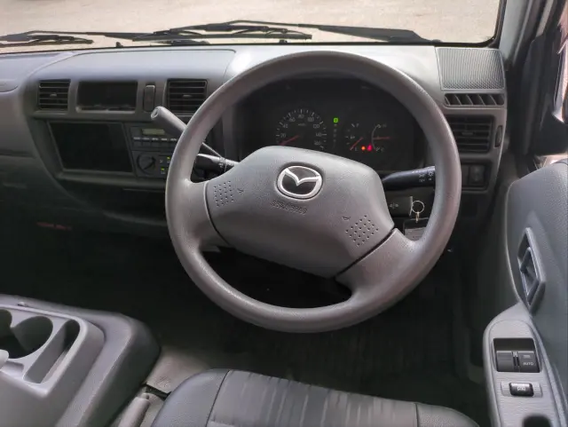 マツダ ボンゴトラック DBF-SLP2Tの写真6