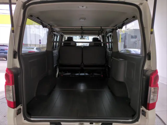 日産 キャラバン CBF-VR2E26(2WD)の写真5
