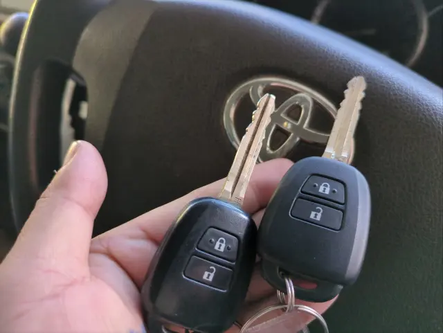 トヨタ ハイエースレジアス QDF-GDH206V(4WD)の写真12