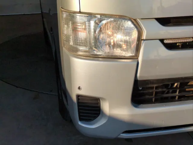 トヨタ ハイエースレジアス QDF-GDH206V(4WD)の写真15