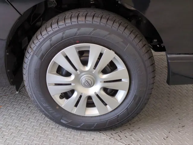 日産 キャラバン 3DF-VN6E26(4WD)の写真15