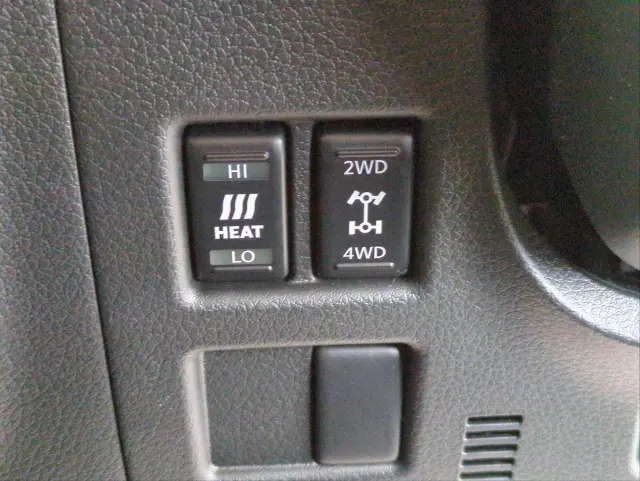 日産 キャラバン 3DF-VN6E26(4WD)の写真25