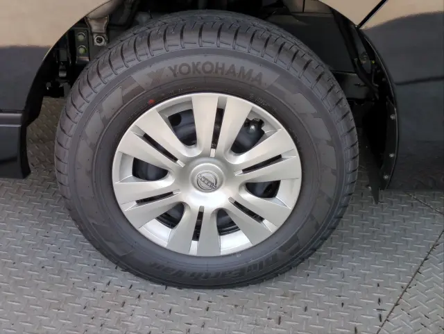 日産 キャラバン 3DF-VN6E26(4WD)の写真42
