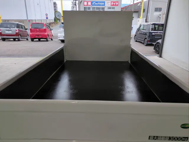 三菱 キャンター 2ＰＧ-ＦＢＡＶ0(2WD)の写真4