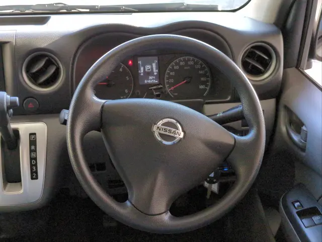 日産 キャラバン LDF-VW2E26の写真7