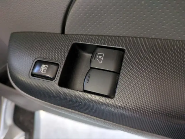 日産 キャラバン LDF-VW2E26の写真29