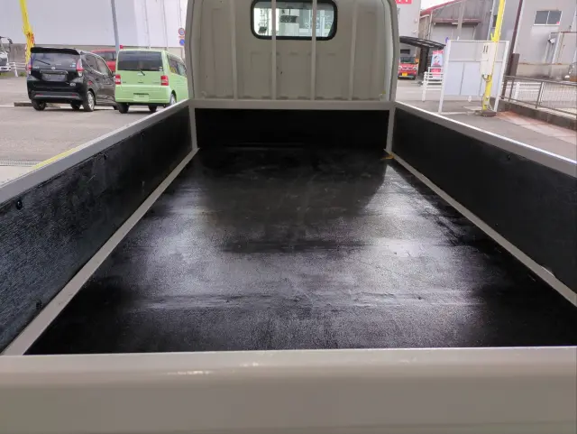 三菱 キャンター TKG-FBA20(2WD)の写真5