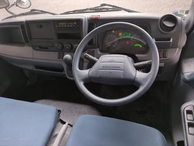 三菱 キャンター TKG-FBA20(2WD)の写真6