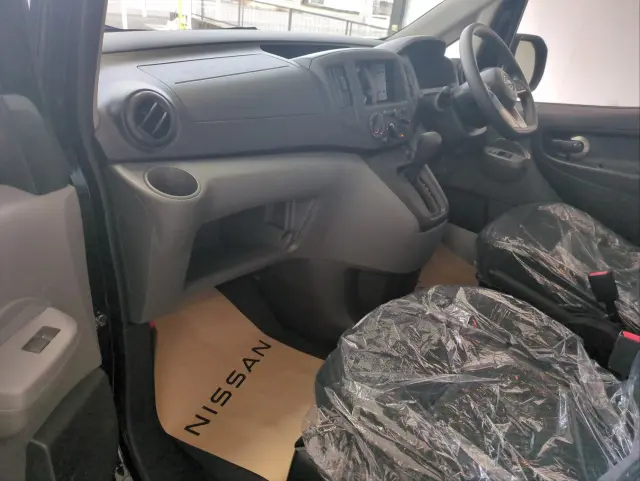 日産 バネットバン 5ＢＦ-ＶＭ20(2WD)の写真2