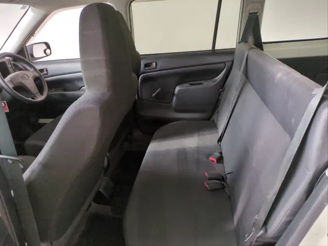 トヨタ プロボックスバン 6AE-NHP160V(2WD)の写真4