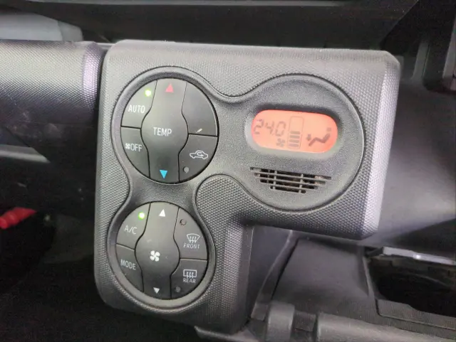 トヨタ プロボックスバン 6AE-NHP160V(2WD)の写真21