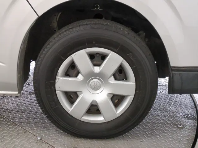 トヨタ ハイエースバン CBF-TRH200V(2WD)の写真40