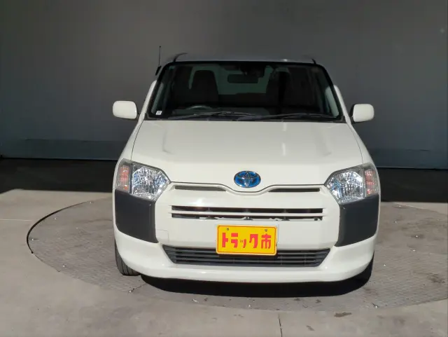 トヨタ プロボックスバン 6AE-NHP160V(2WD)の写真31