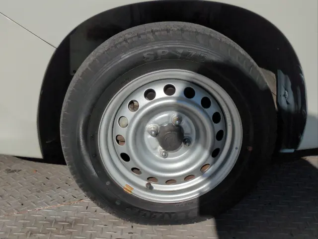 トヨタ プロボックスバン 6AE-NHP160V(2WD)の写真39