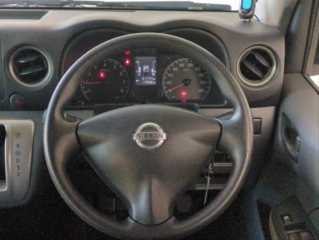 日産 キャラバン CBF-VR2E26(2WD)の写真7