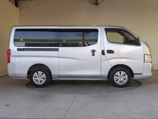 日産 キャラバン CBF-VR2E26(2WD)の写真33