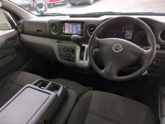 日産 キャラバン LDF-VW2E26(2WD)の写真6