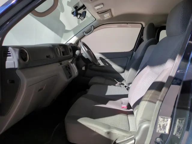 日産 キャラバン LDF-VW2E26(2WD)の写真3