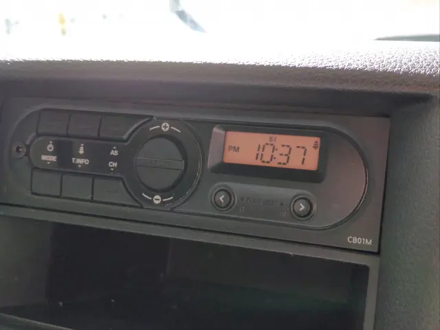 日産 キャラバン LDF-VW2E26(2WD)の写真8