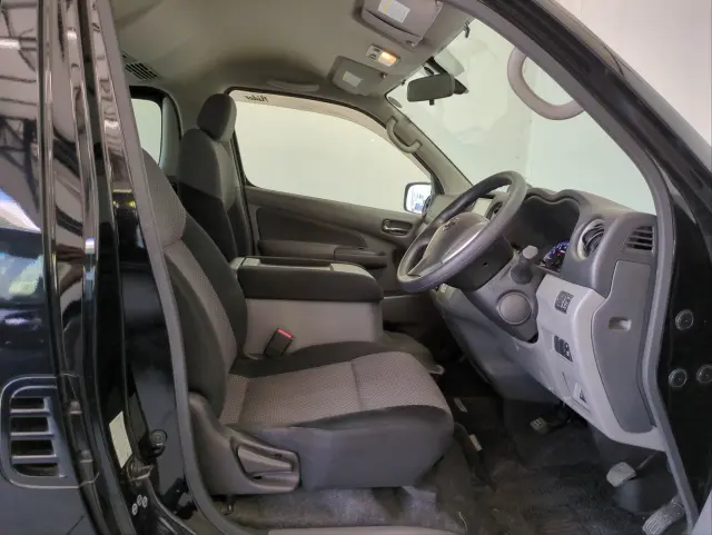 日産 キャラバン CBF-VR2E26(2WD)の写真17