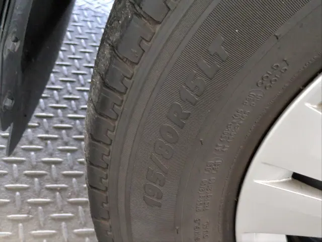 日産 キャラバン CBF-VR2E26(2WD)の写真38