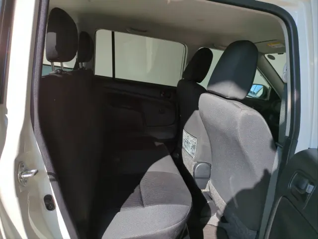 トヨタ プロボックスバン 6AE-NHP160V(2WD)の写真20