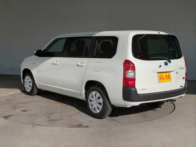 トヨタ プロボックスバン 6AE-NHP160V(2WD)の写真36