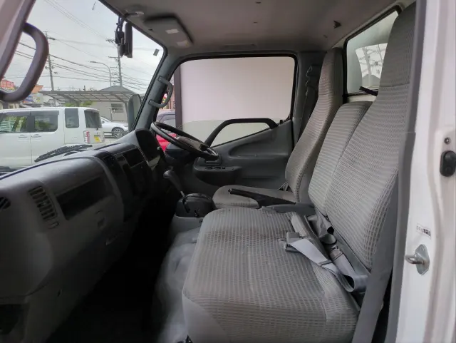 トヨタ トヨエース ＡＢＦ-ＴＲＹ230(2WD)の写真3