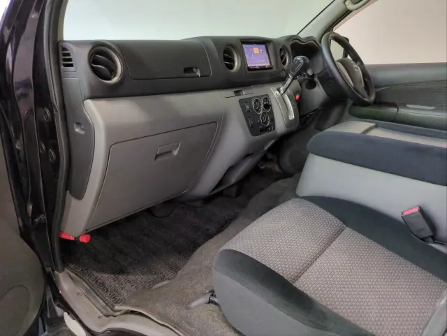 日産 キャラバン CBF-VR2E6(2WD)の写真2