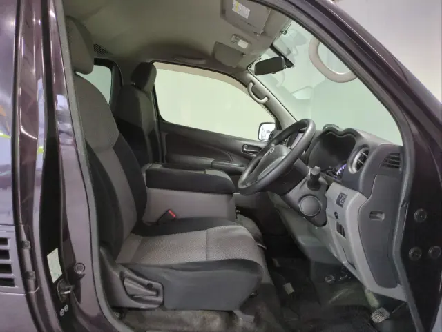 日産 キャラバン CBF-VR2E6(2WD)の写真18