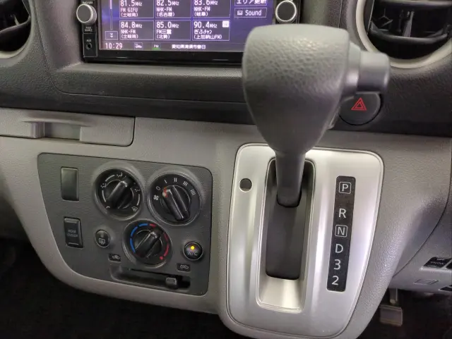 日産 キャラバン LDF-VW2E26の写真23