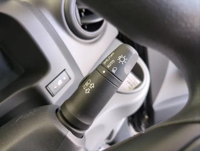 日産 バネットバン 5BF-VM20(2WD)の写真23