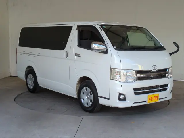 トヨタ ハイエースレジアス CBF-TRH200Vの写真14