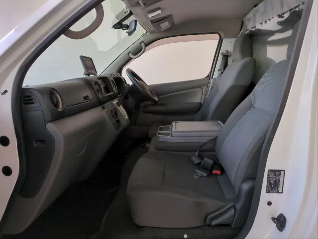 日産 キャラバン LDF-VW2E26の写真3