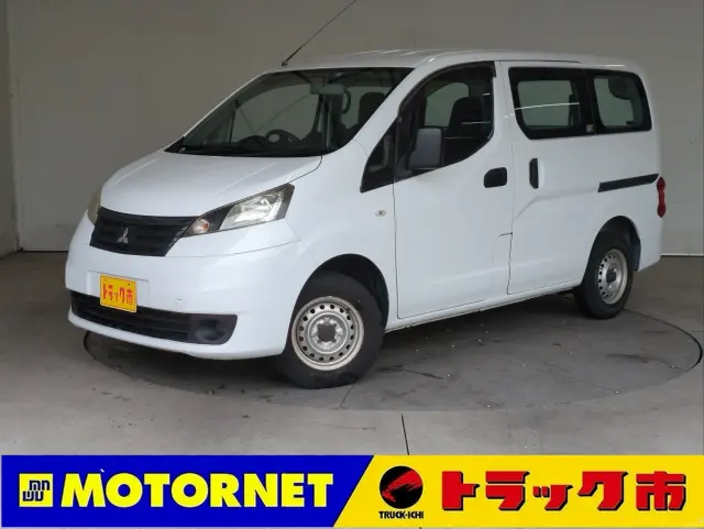 三菱 デリカ ＤＢＦ-ＢＶＭ20(2WD)の写真1