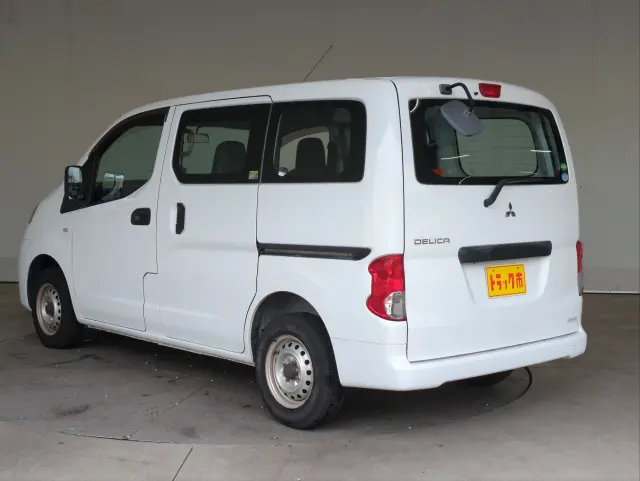 三菱 デリカ ＤＢＦ-ＢＶＭ20(2WD)の写真33