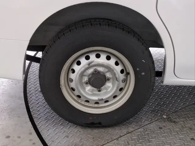 三菱 デリカ ＤＢＦ-ＢＶＭ20(2WD)の写真38