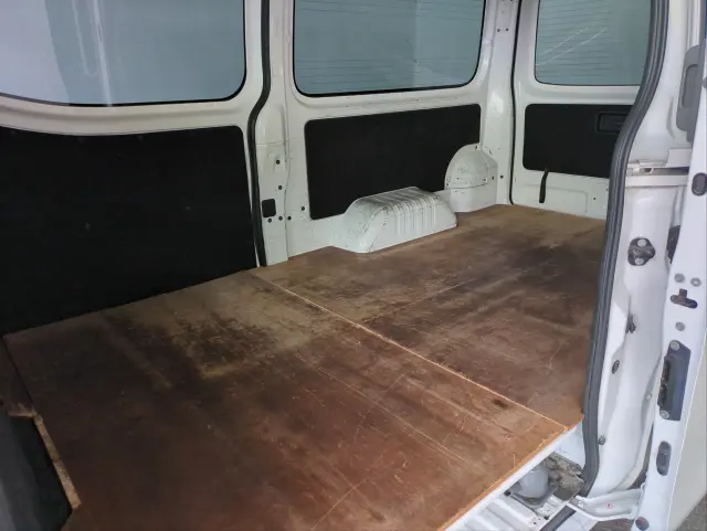 日産 キャラバン ＬＤＦ-ＶＷ2Ｅ26(2WD)の写真4