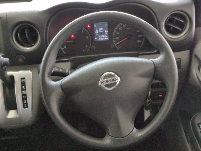 日産 キャラバン ＬＤＦ-ＶＷ2Ｅ26(2WD)の写真7