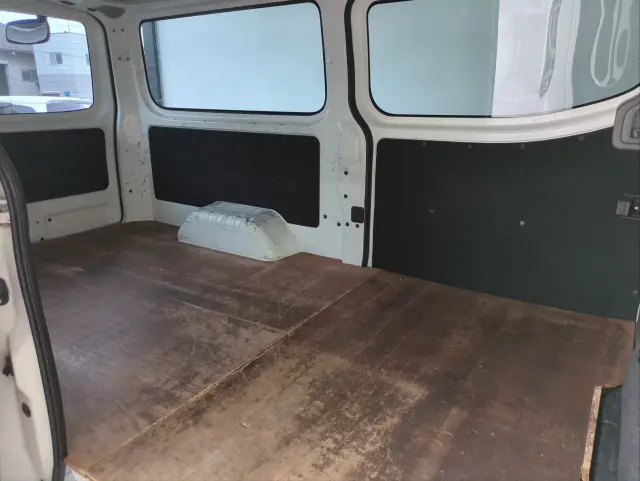 日産 キャラバン ＬＤＦ-ＶＷ2Ｅ26(2WD)の写真18