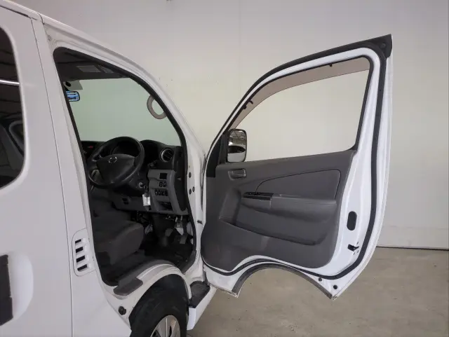 日産 キャラバン ＬＤＦ-ＶＷ2Ｅ26(2WD)の写真24