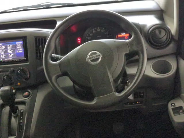 日産 バネットバン DBF-VM20(2WD)の写真7