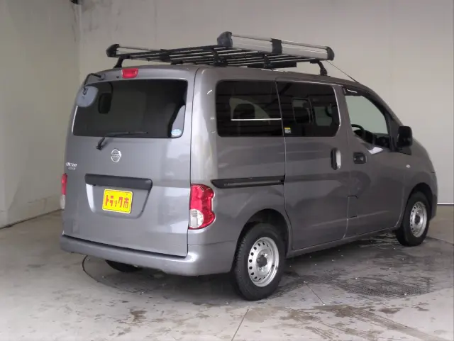 日産 バネットバン DBF-VM20(2WD)の写真15
