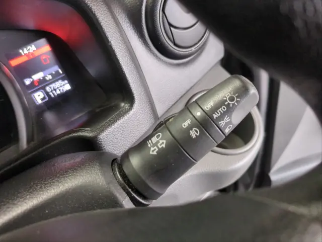 日産 バネットバン DBF-VM20(2WD)の写真26