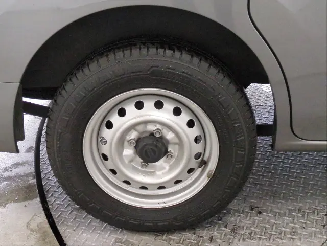 日産 バネットバン DBF-VM20(2WD)の写真42