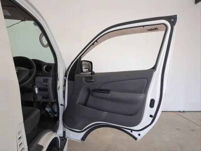 日産 キャラバン ＣＢＦ-ＶＲ2Ｅ26(2WD)の写真28